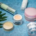 Pflege und Make-up für Männer ab 50: Frischtipps, Produkte und deutsche Marken