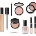 Drogerie vs. High-End Kosmetik: Ein umfassender Vergleich der beliebtesten Produkte