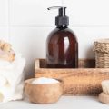Wie unterscheiden sich Haarseifen von Naturshampoos? Ein Praxis-Test und Expertenmeinungen