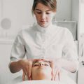 Cellulite und die richtige Kleidung: Einfluss von Mode und Stoffen auf die Haut