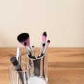 Wie beeinflusst der Hormonhaushalt unser Hautbild und was hilft?