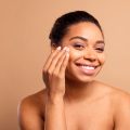Feste Seifen und Shampoos kreieren: Tipps und Tricks für plastikfreie Kosmetik