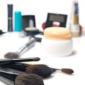 Naturkosmetik versus konventionelle Haarprodukte – Was ist besser für Männer?