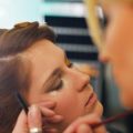 Schnell & unkompliziert: Fünf-Minuten-Augen-Make-up für Vielbeschäftigte