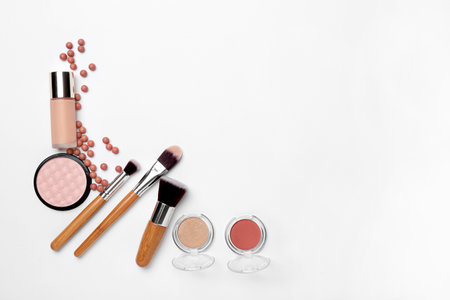 Make-up für reife Haut: Schritt-für-Schritt-Anleitung für ein frisches Aussehen