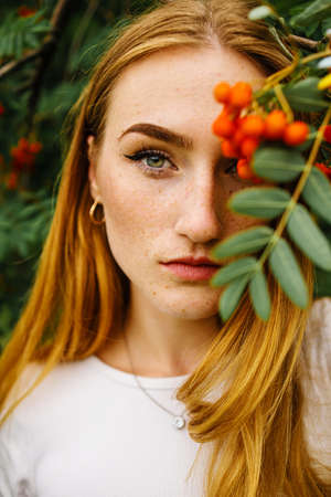 Haarentfernung und Hormone: Was beeinflusst das Haarwachstum wirklich?